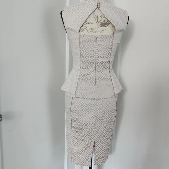 Elegant Cream Peplum Skirt Suit - Picture 4 of 16